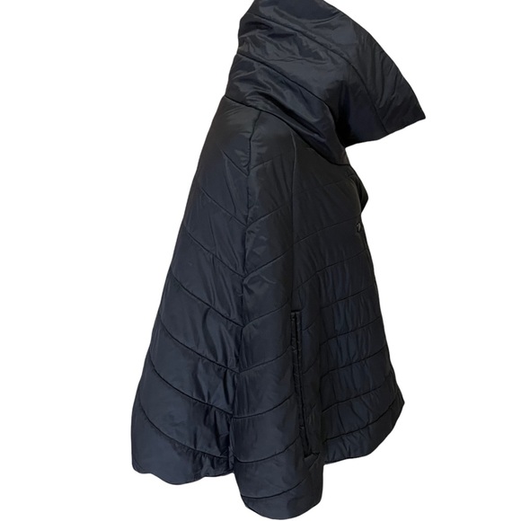 KYODAN| Reversible Puffer Capelet, Blk/Camo high neck, with snaps EUC - Picture 3 of 16